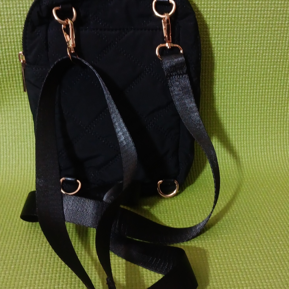 Kedzie Cloud 9 Convertible Sling View 3